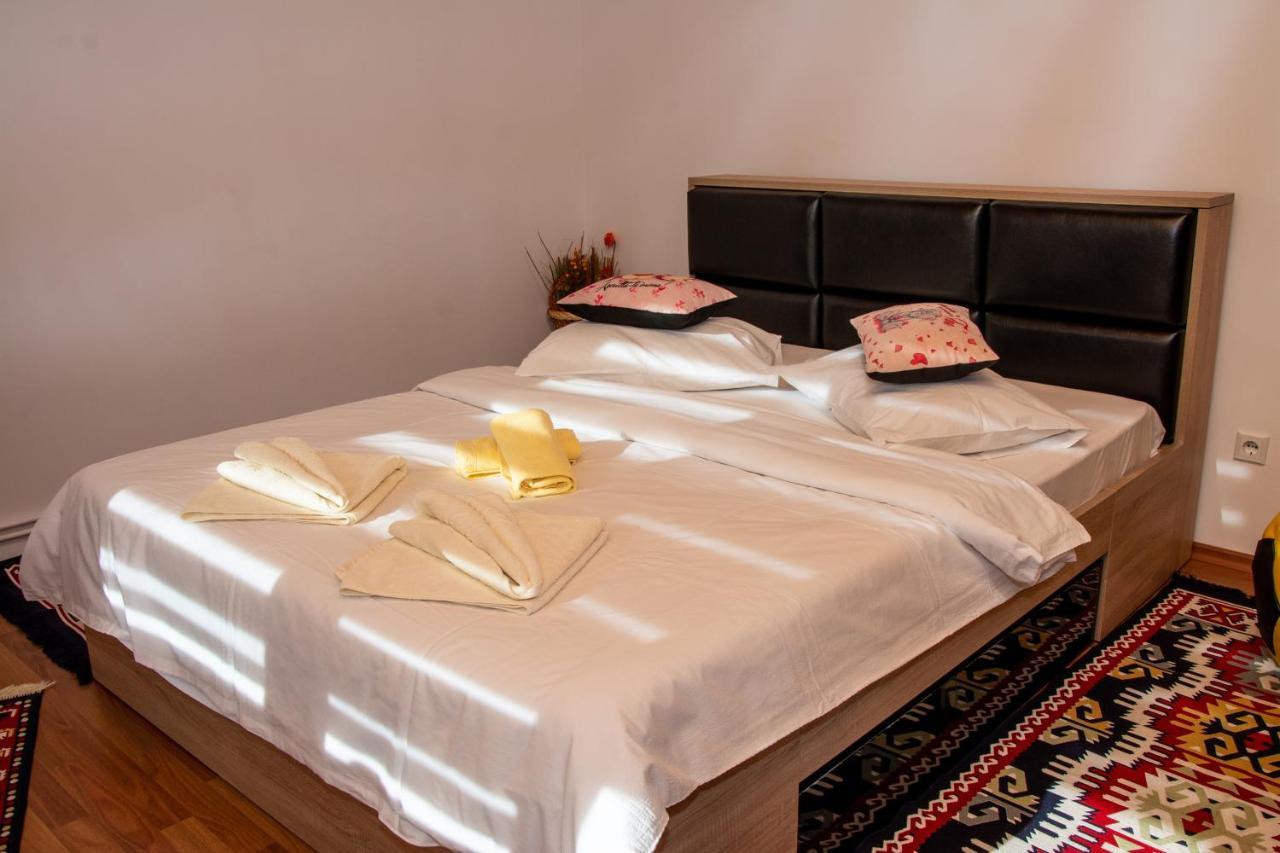 Casa Albert Sinaia Ngoại thất bức ảnh